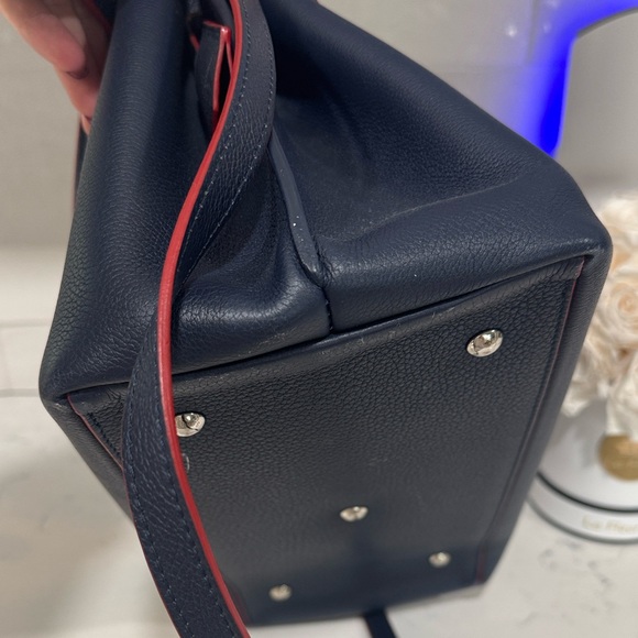 Louis Vuitton Navy Lockme - Picture 8 of 13